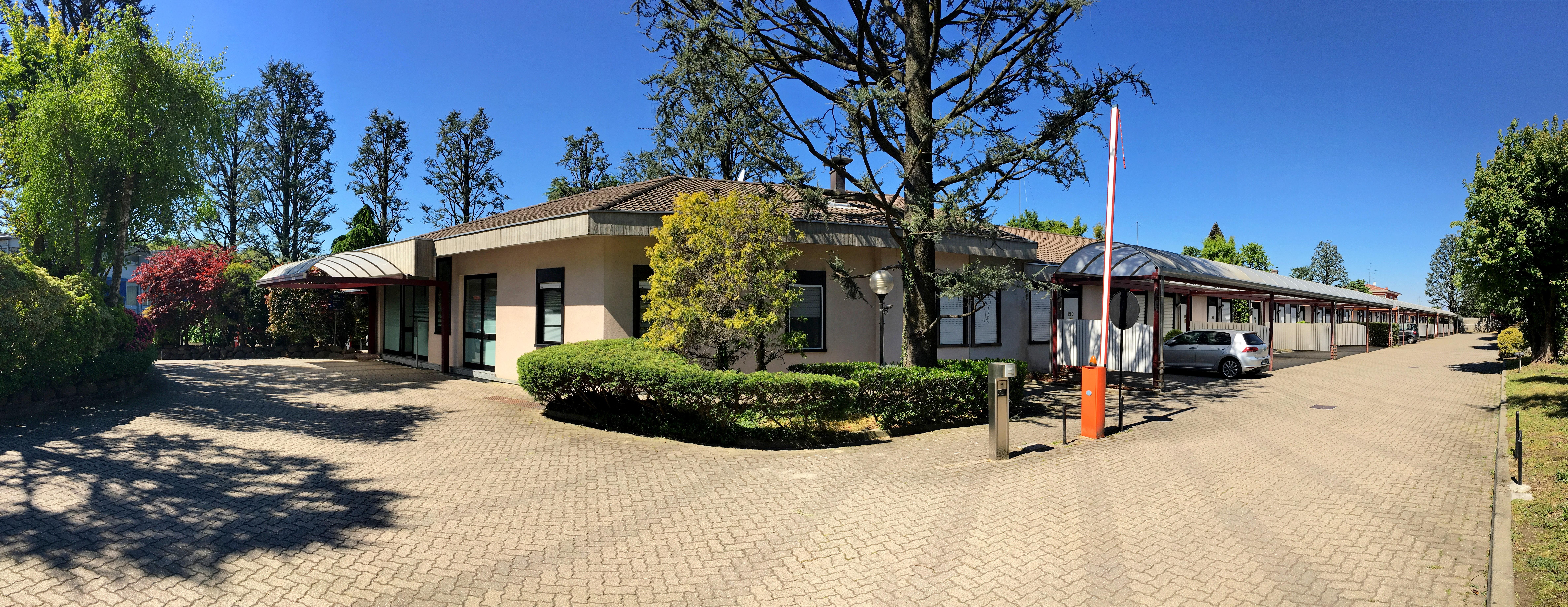 Airport Hotel Malpensa Lonate Pozzolo Exterior photo